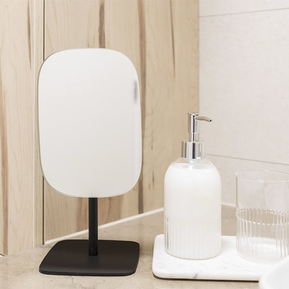 Zoé Cheevers – Accessoires de salle de bain
